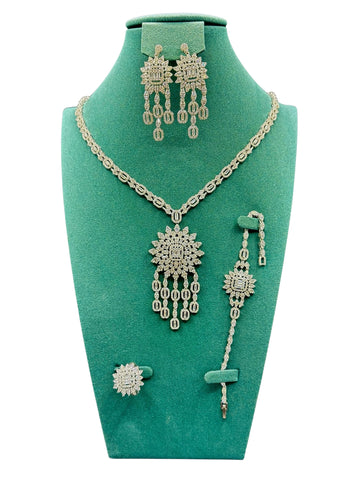 Queen Style Luxury Silver Bridal Jewelry Set – Sparkling Necklace, Earrings, Ring & Bracelet