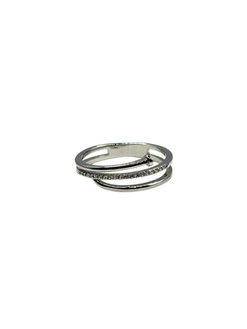 Minimalist Criss-Cross Ring