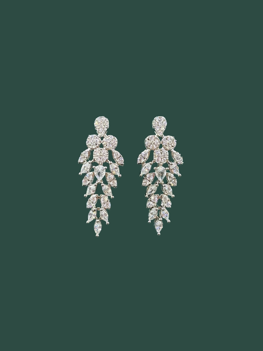 Floral Vine Costume Jewelry Set – Delicate & Shiny Design