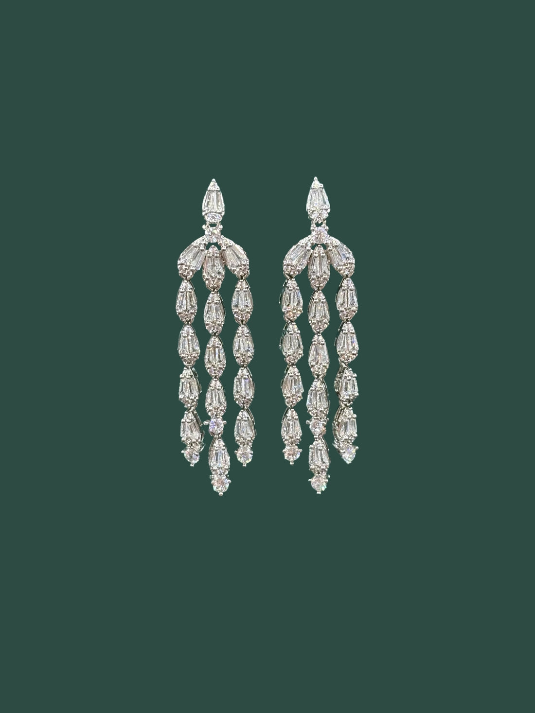 Luxury Teardrop Bridal Jewelry Set – Necklace, Earrings, Bracelet & Ring