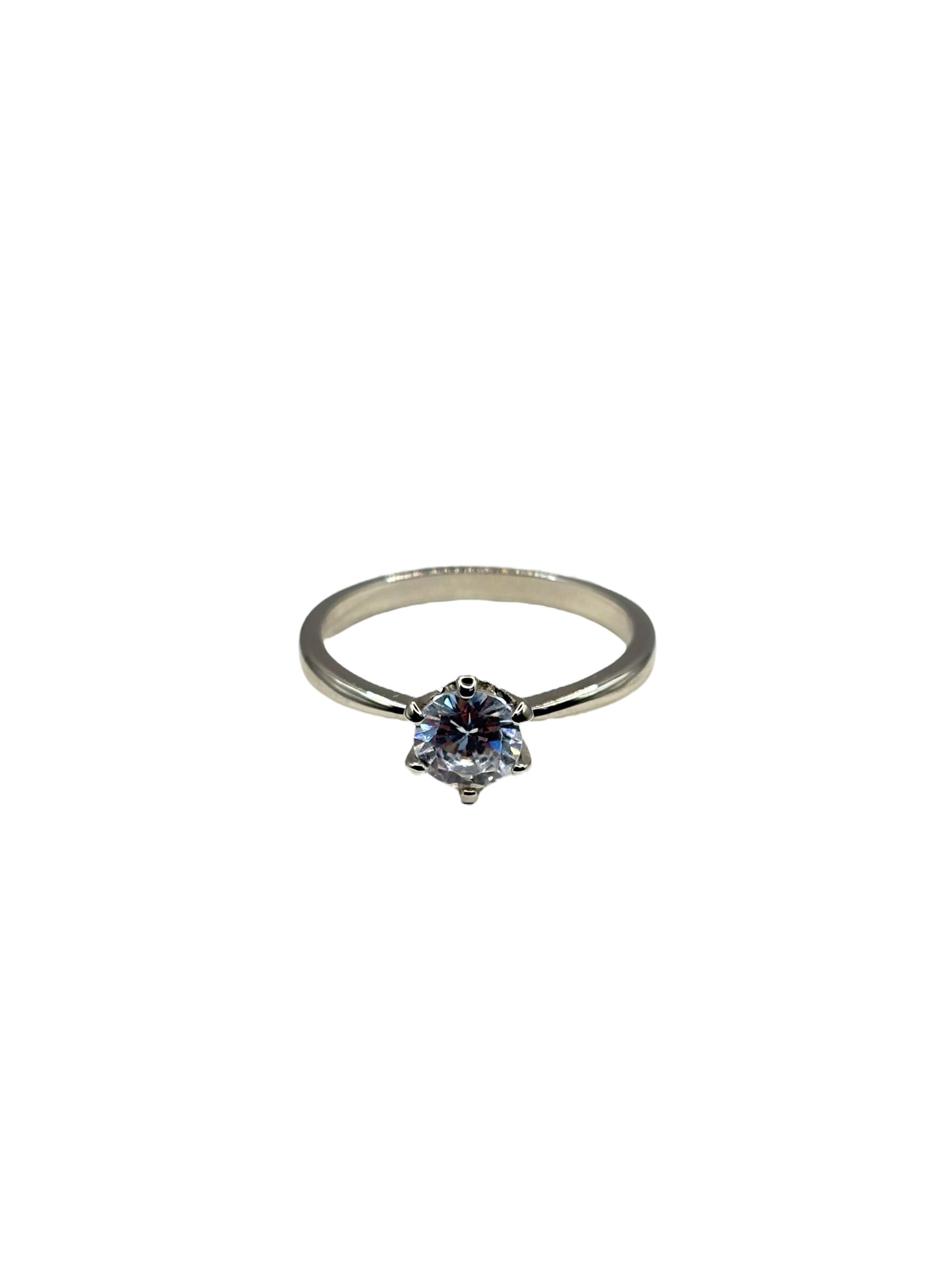 Solitaire Sparkling Stone Ring